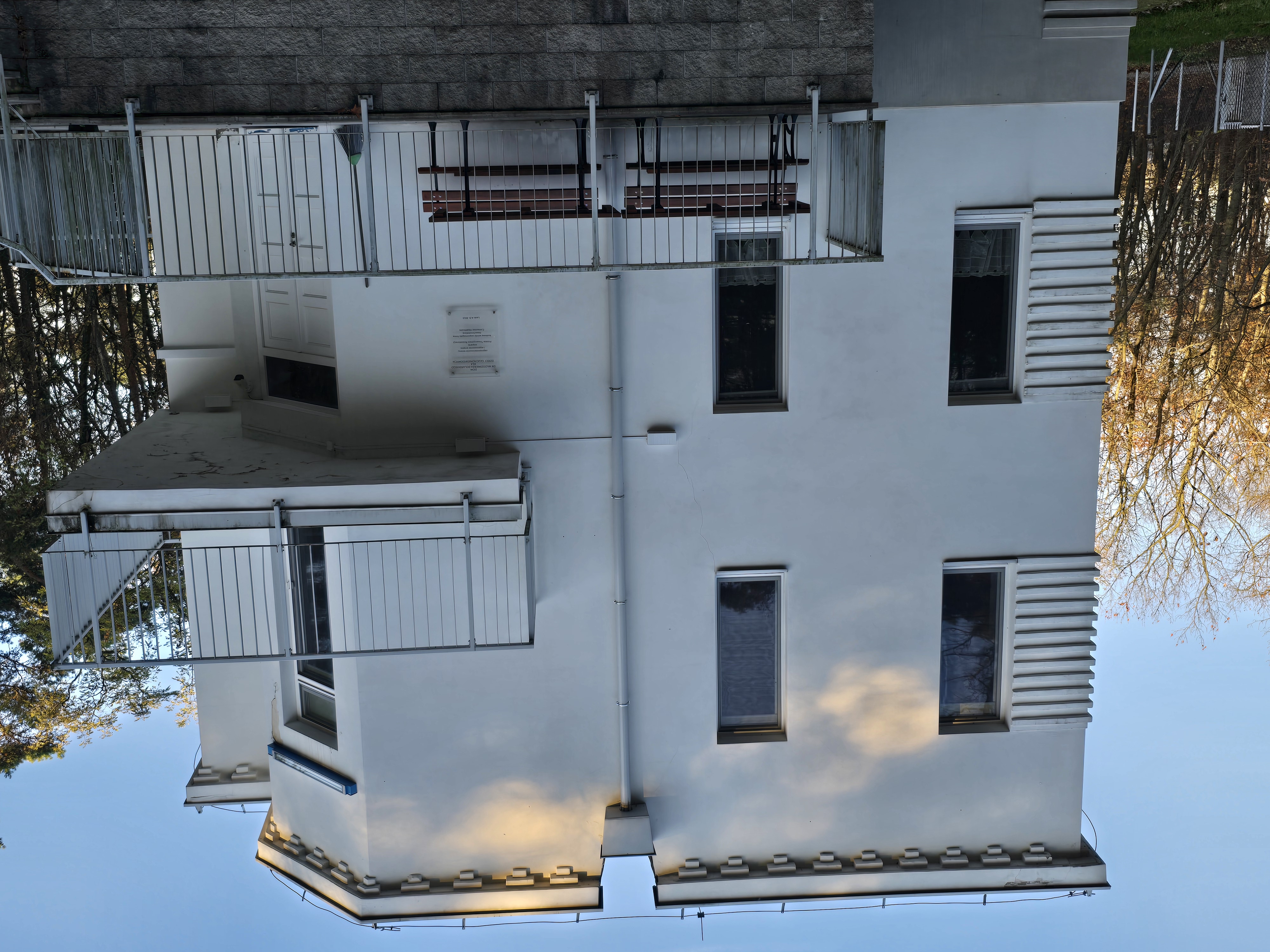 Dom Dolańskiego od strony wschodniej z widokiem na taras